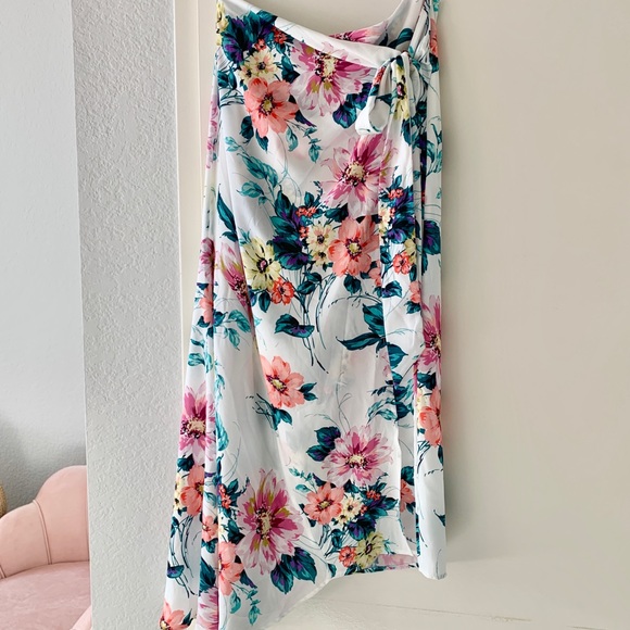 Yumi Kim Live it Up Wrap Midi Skirt - Picture 2 of 5